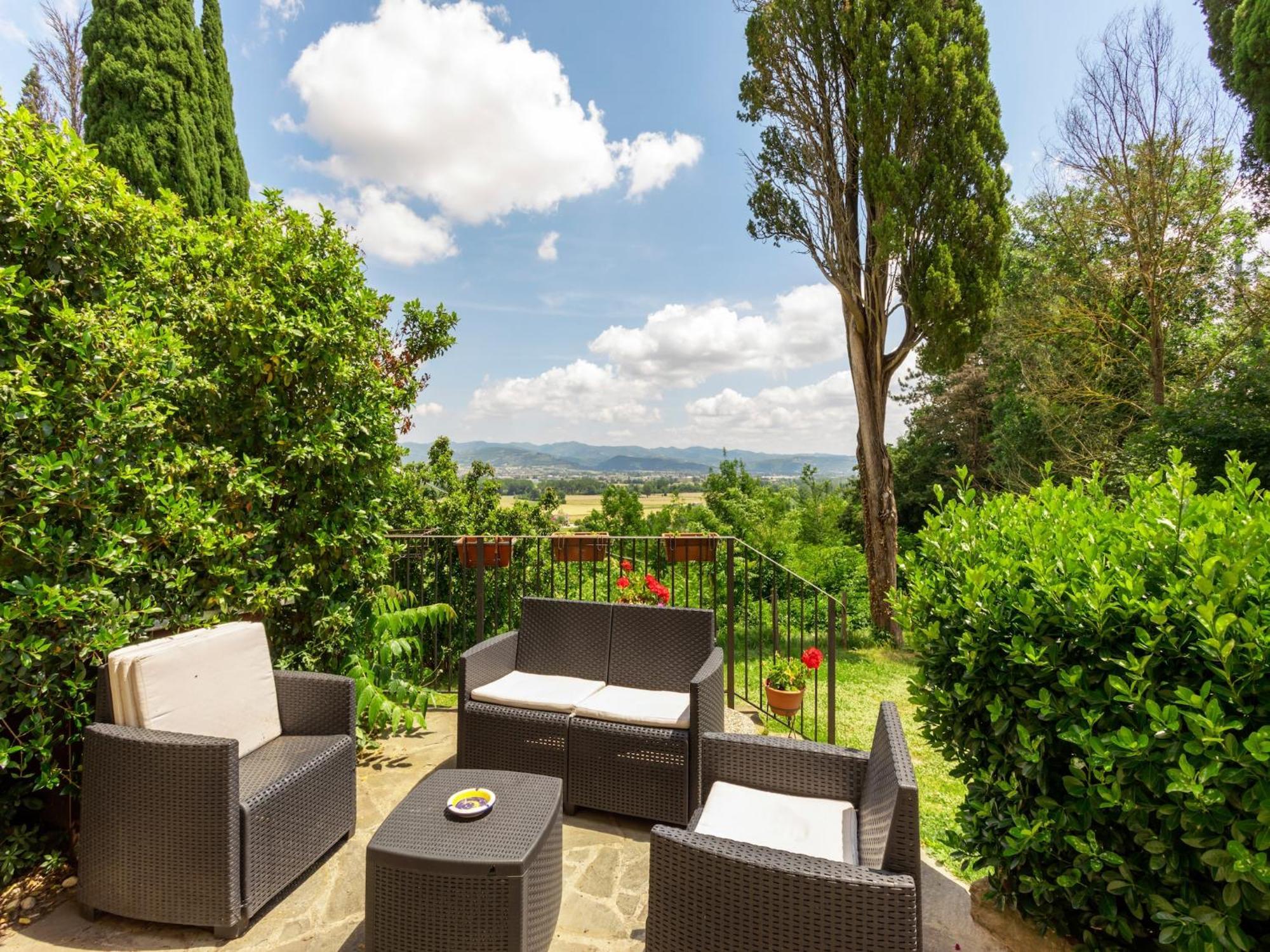 Rustic Holiday Home In Citt Di Castello With Swimming Pool Читта-ди-Кастелло Экстерьер фото