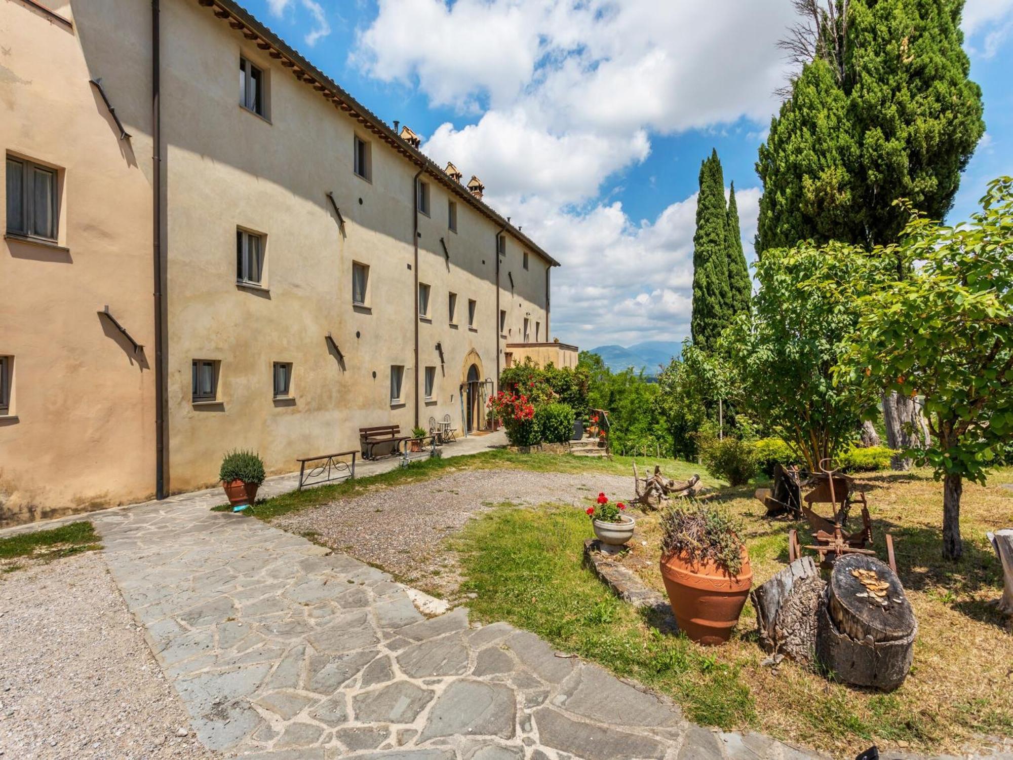 Rustic Holiday Home In Citt Di Castello With Swimming Pool Читта-ди-Кастелло Экстерьер фото